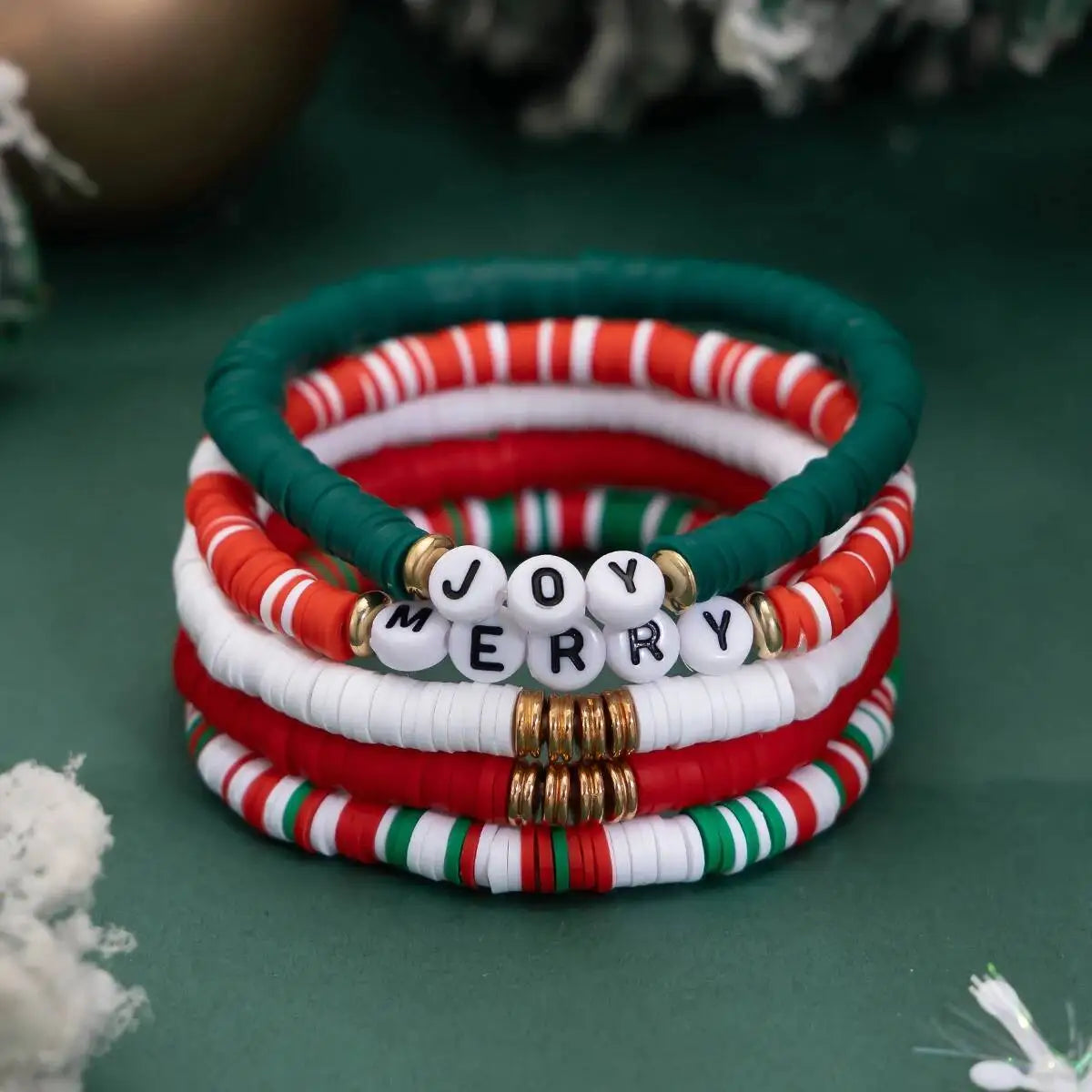 5 Pcs Women's Christmas Series Polymer Clay Bracelet Set Stackable CCB Beaded Fashion Charm Jewelry Accessories