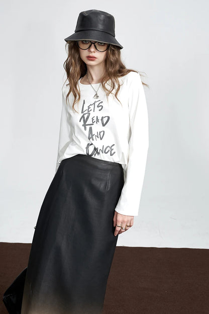 Women's Long Sleeve White T-Shirt with Letter Print, Casual Round Neck Graphic Tee for Everyday, Basic White Top
