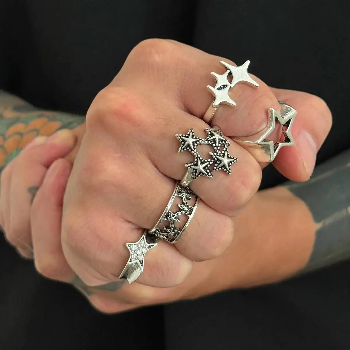 5Pcs Hip Hop Hollow Out Stars Open Rings Set for Men Gothic Geometric Pentagram Adjustable Knuckle Ring Party Jewelry New