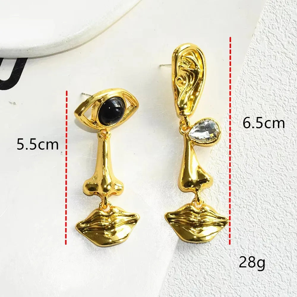 Vintage Metal Alloy With Rhinestone Big Eyes Dangle Earrings For Women Fashion Jewelry Exaggerated Lady Ears' Accessory
