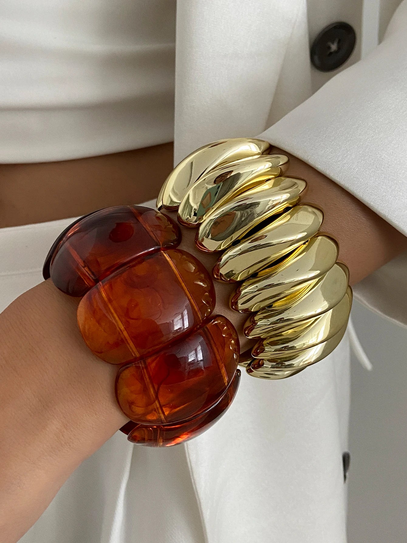 2 Styles Vintage Round Resin Plastic Bangles for Women New Trend 2025 Punk Chunky Thick Wide Bracelets Grunge Jewelry