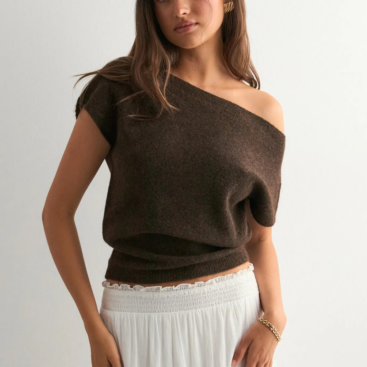 Off Shoulder Short Sleeve Knit T-Shirt Women Casual Loose Elegant Female Solid Sexy Knit Pullover Top Tees Outerwear
