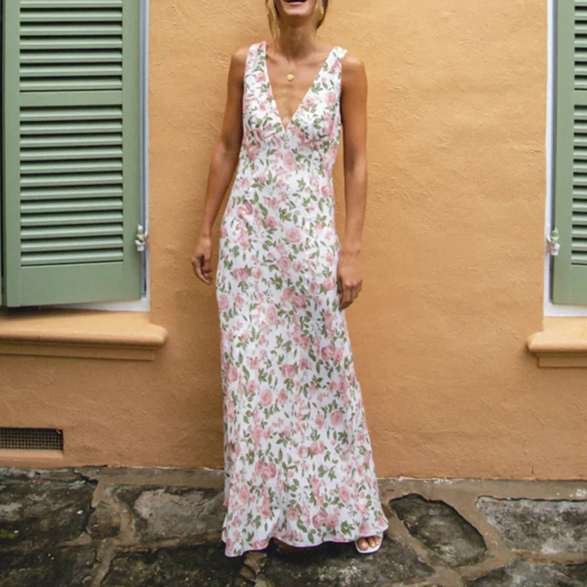 Women Y2k V Neck Maxi Dress Vintage Floral Print Sleeveless Backless Long Dress Bohemian Beach Midi Dress Streetwear