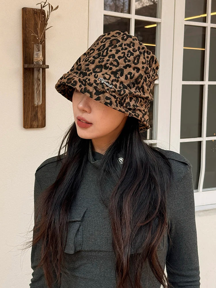Casual Bucket Hat with Leopard Print