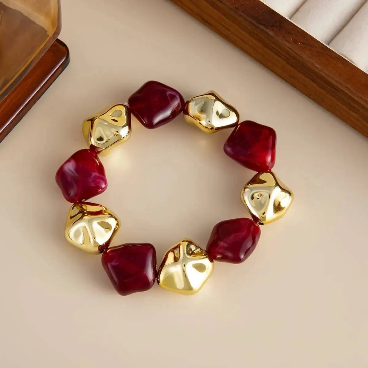 6 Style Vintage Red Resin Acrylic Bracelets for Women Punk Splice Metal Tube Beaded Handmade Bangles Aesthetics Jewelry