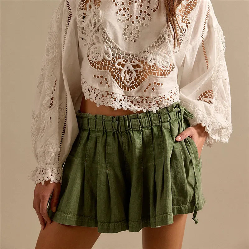 Women Y2K Retro Pleated Denim Shorts High Waist Elastic Waist Wide Leg Casual Shorts with Drawstring Pockets Streetwear