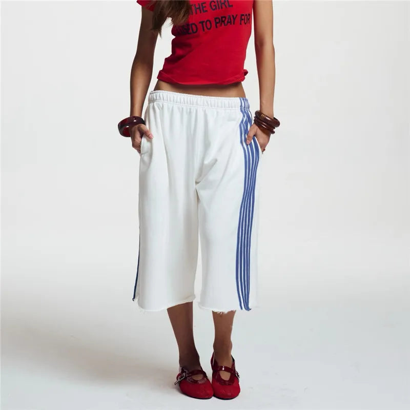 Women Side Striped Wide Leg Capri Pants Elastic Waist Raw Hem Loose Baggy Cropped Sweatpants Casual Jogger Trousers