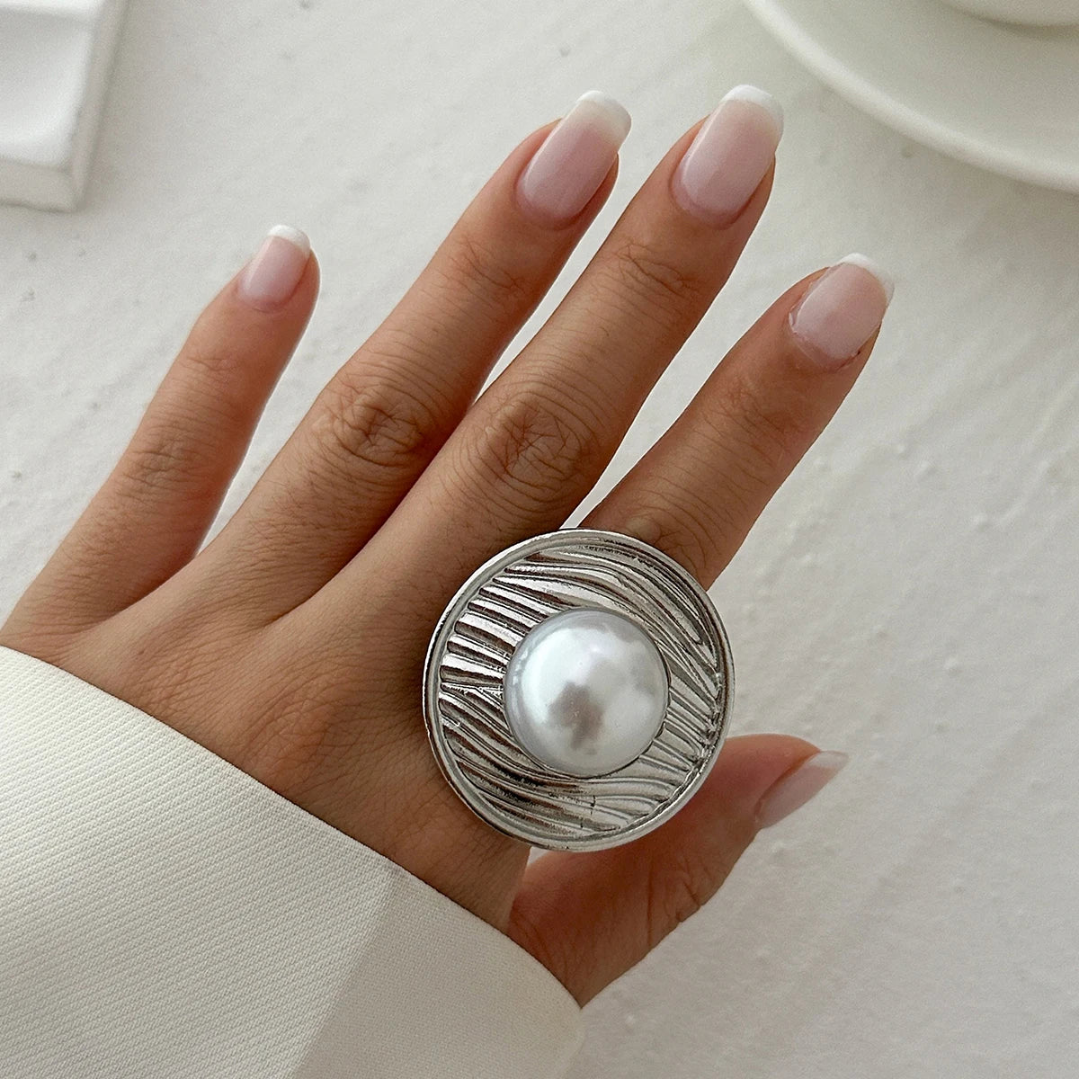 Unique Exaggerated Large Petal Flower Rings for Women Vintage Geometric Adjustable Finger Ring Grunge Jewelry Steampunk