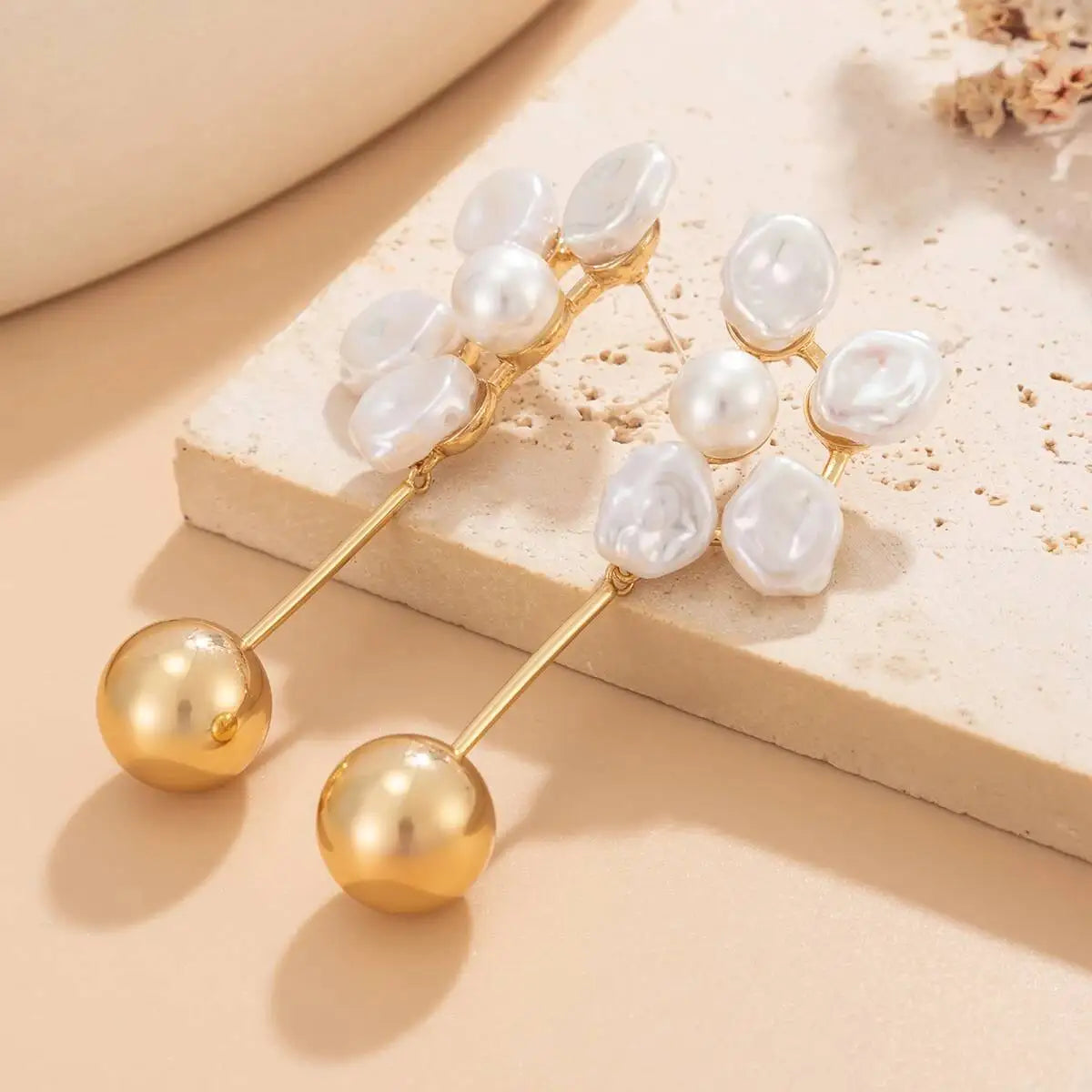 2026 New Fashion Kpop Elegant Imitation Pearl Drop Earrings for Women Temperament Exquisite Wedding Daily Banquet Jewelry