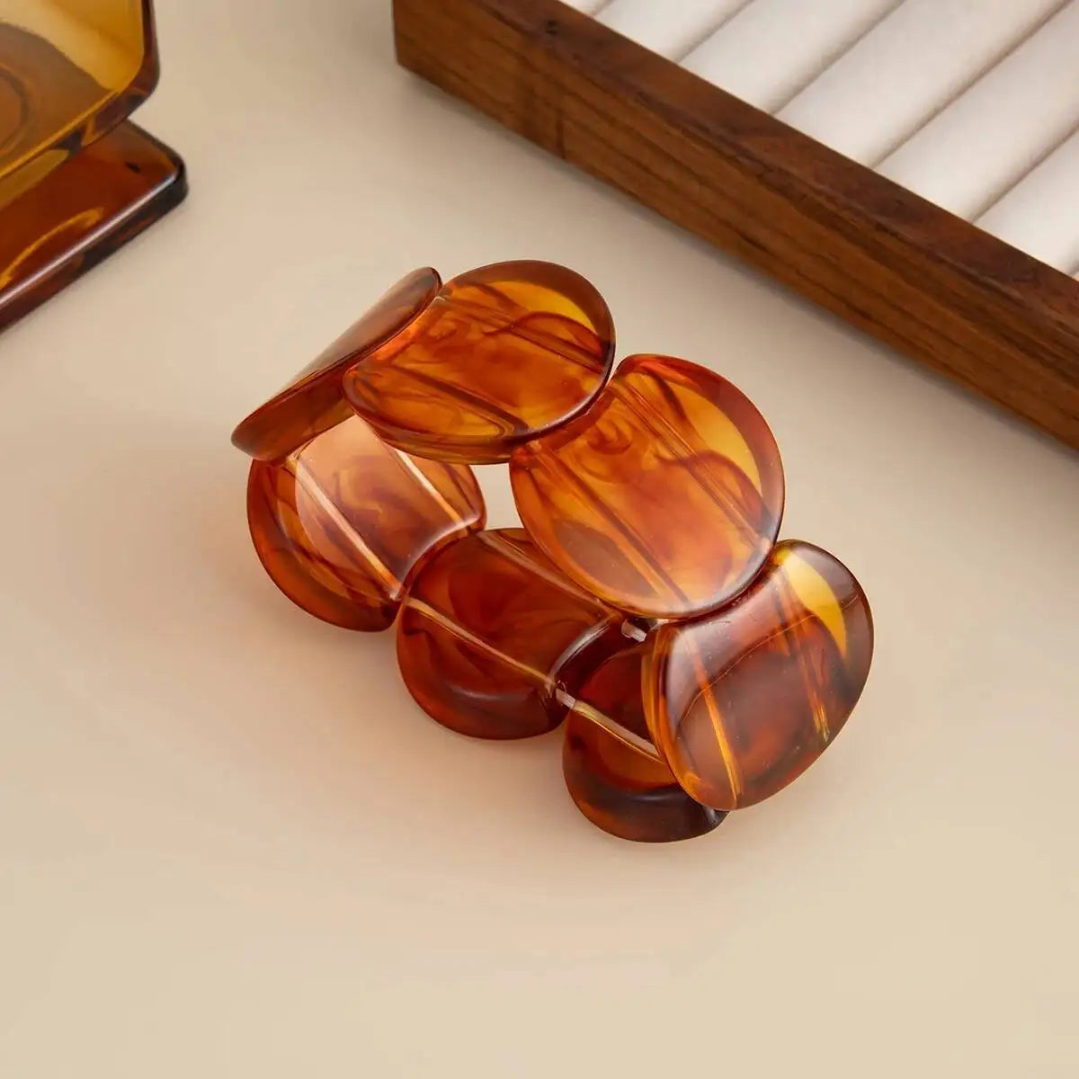 Vintage Wide Resin Acrylic Bracelet Set for Women Exaggerated Stacking Bangle Trendy Red Pink off White Smudge Splicing Jewelry