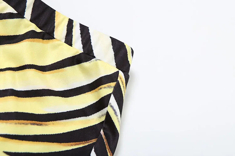 Stripe Women 2 Piece Set Sporty Casual Stretch v-Neck Backless Tank Tops+Shorts Matching Streetwear Hipster Outfits