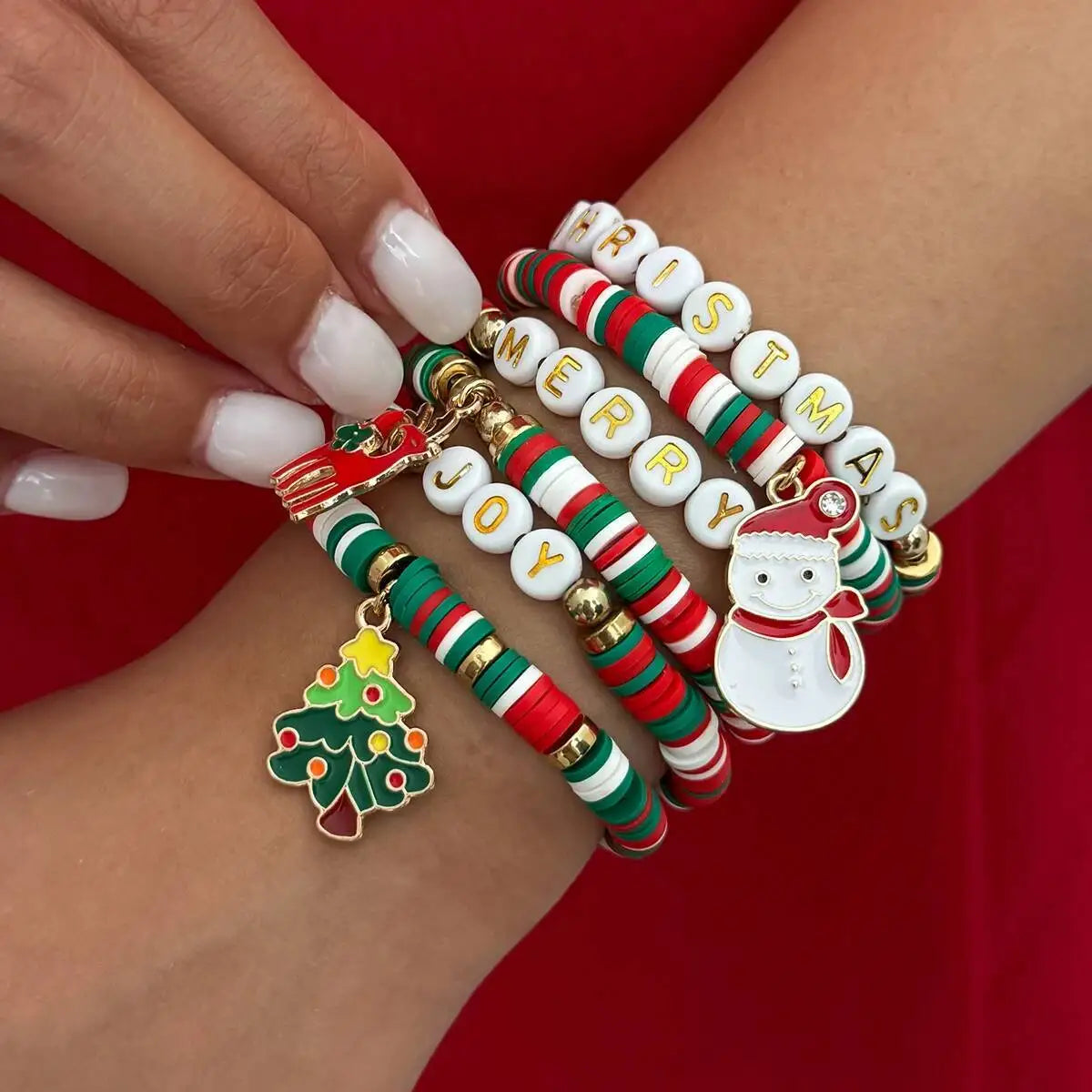 6 Pcs Y2K Snowman Deer Christmas Tree Pendant Polymer Clay Bracelet Women New Year Bangles Xmas Party Jewelry Gifts