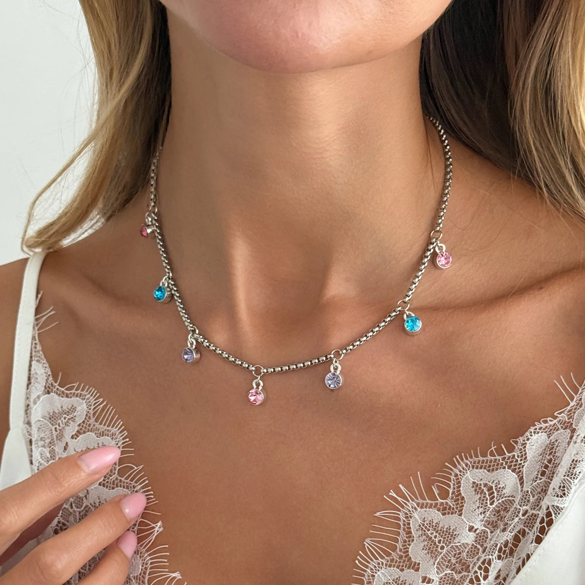Sweet Colorful Rhinestones Pendant Choker Necklace for Women Cute Adjustable Clavicle Chain Y2K Jewelry Accessories