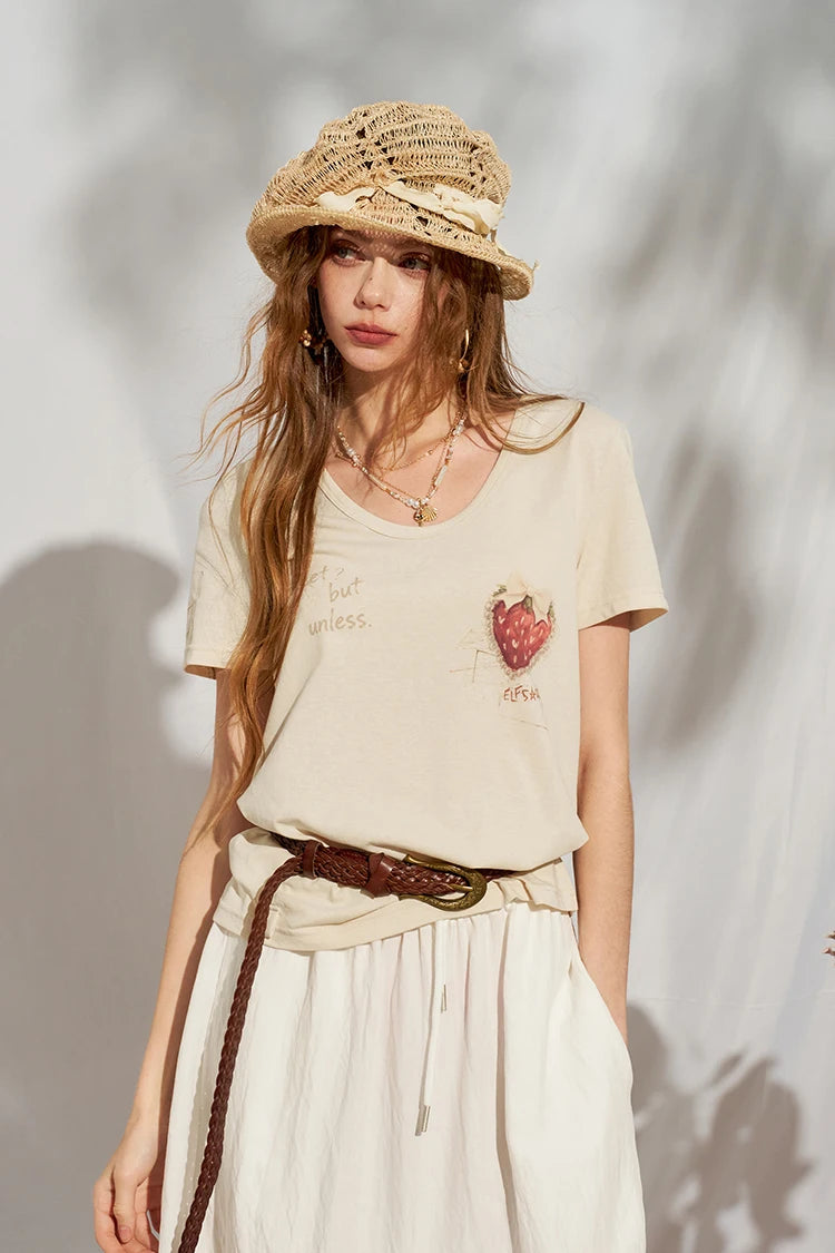 Strawberry Print Loose Fit Graphic Tee, Punk Street Casual Knit T-Shirt, Sweet Cool Daily Top for Women