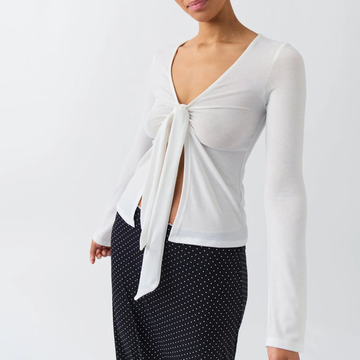 Women Tie Up Shirts Long Sleeve Y2k Twist Fitted Crop Tees Sexy V Neck Tie Front Dressy Top Elegant Streetwear