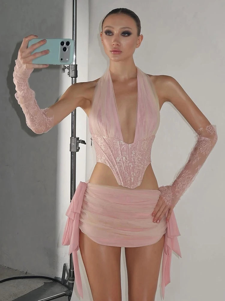 Sexy 2-Piece Set Women Halter Patchwork Fishbone Irregular Hem Deep v-Neck Vest+Folds Mesh Tassel (Long) Skirt Suit