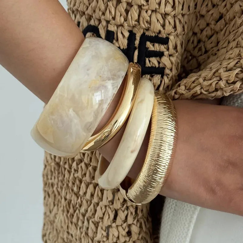 Creative Boho Off White Resin Acrylic Bracelet for Women Fashion Stackable Geometric Bangle Steampunk Jewelry Daily Gift