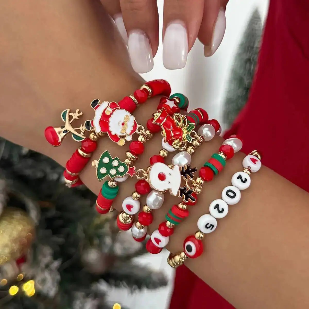 6 Pcs/set Cute Christmas Series Santa Claus Snowflake Tree Pendant Bracelet Women New Year Bangles Xmas Jewelry Gift