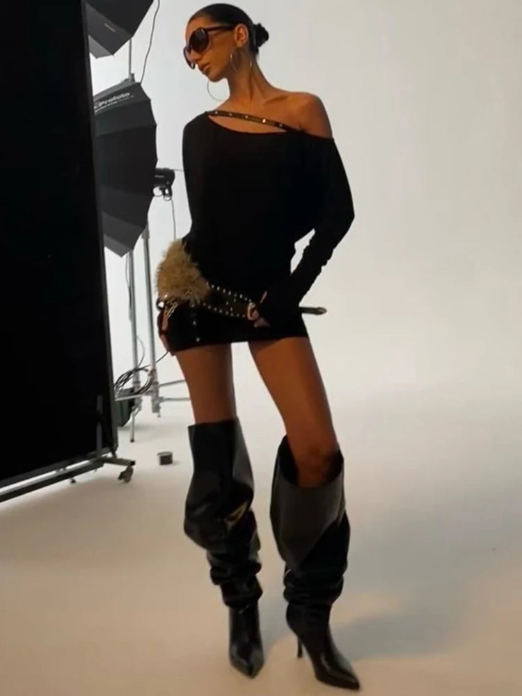 Sexy Slanted Shoulder Dress Women Ruched Batwing Full Sleeve Stretch Skinny Peach Hip Street Clubwear Mini Bodycon