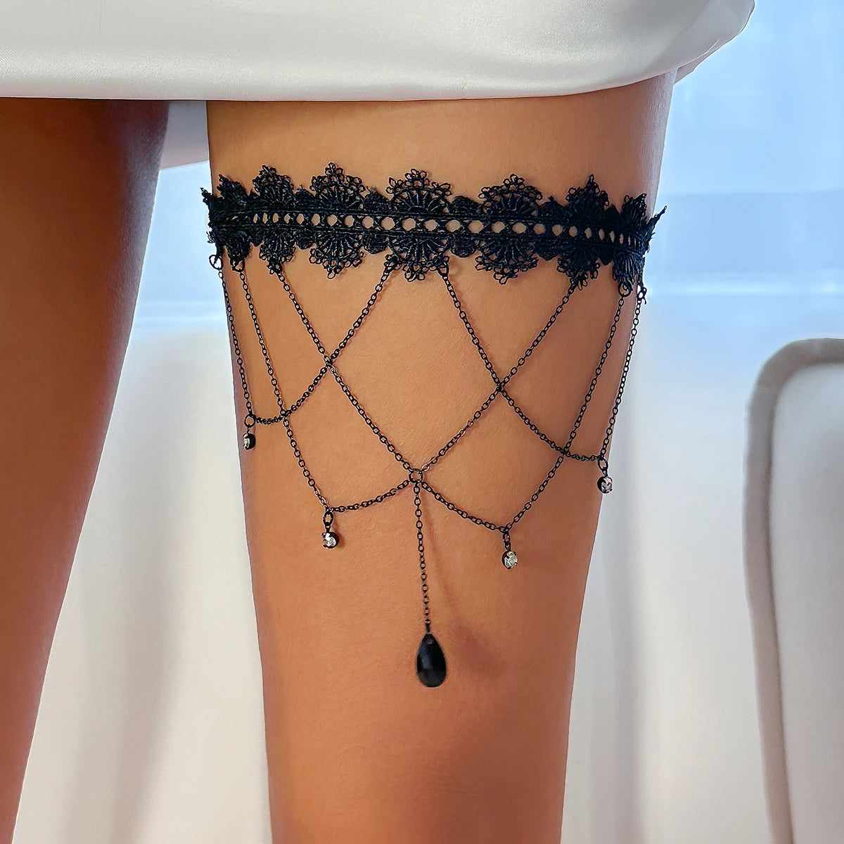 Boho Elastic Band Black Lace Leg Thigh Chain for Women Bikini Summer Festival Party Body Jewelry Wed Accessories Gift