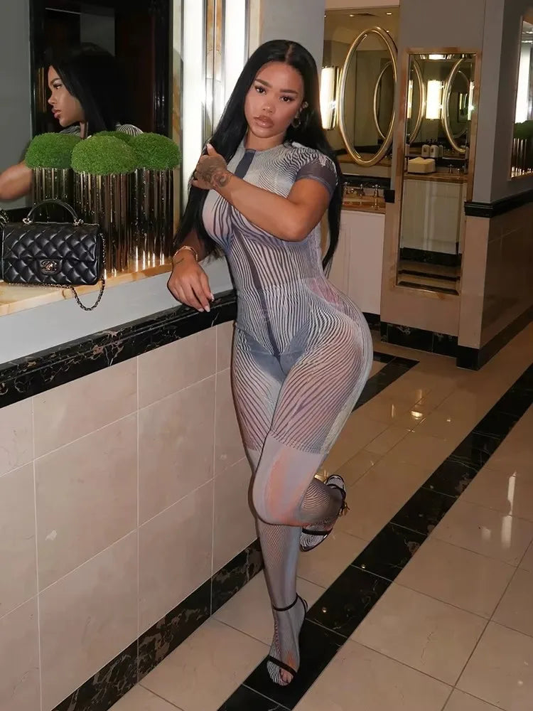 Wavy Stripe 2 Piece Set Women o-Neck Short Sleeve Peach Hip Playsuits+Skinny Pants Midnight Fashion Sexy Wild Outfits