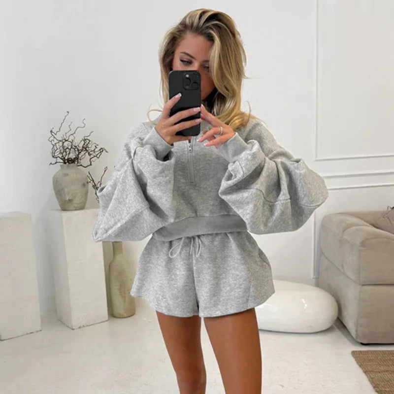 Ladies Two Pieces Outfits Casual Pullovers Sweatshirts Long Sleeve Top and Shorts Matching Sets Tracksuit