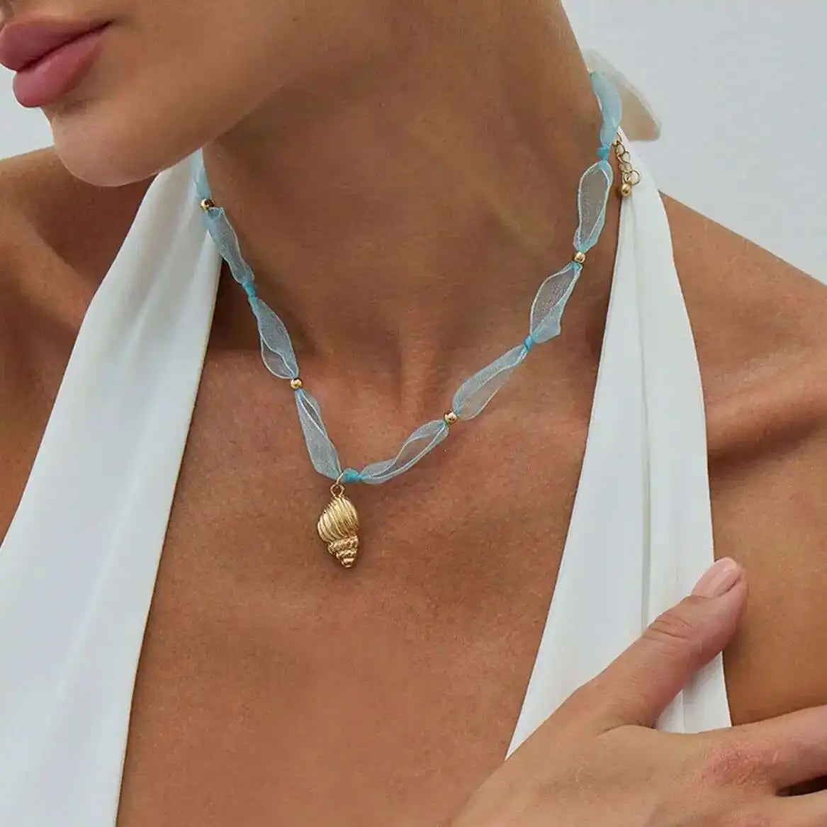 Trend Metal Starfish Conch Pendant Necklace for Women Romantic Elegant Clavicle Chain Wedding Engagement Party Jewelry