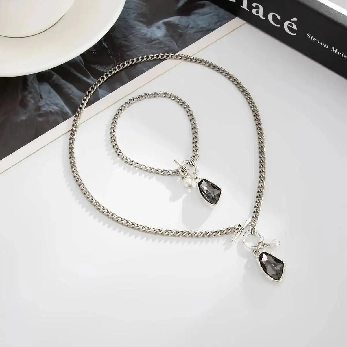 Luxury Rhinestone Acrylic Pendant Choker Necklace Bracelet for Women 2026 New Trend Goth Silver Color Chain Jewelry Set