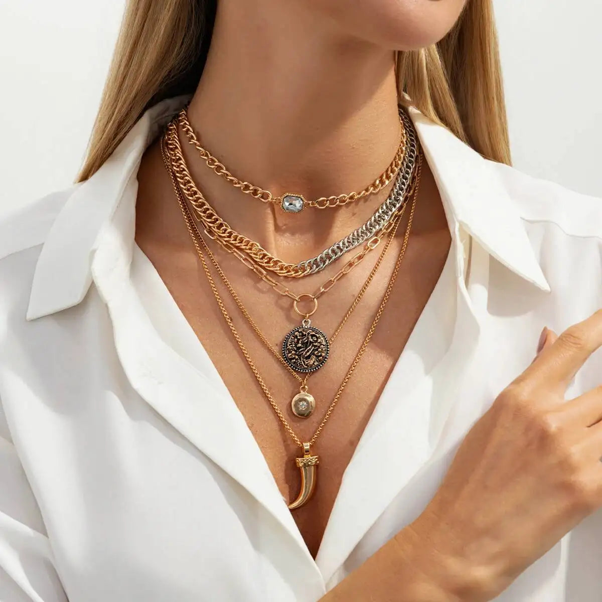 Retro Punk Irregular Geometry Star Love Heart Coin Pendant Necklace Women Trendy Creative Daily Party New Jewelry Gift