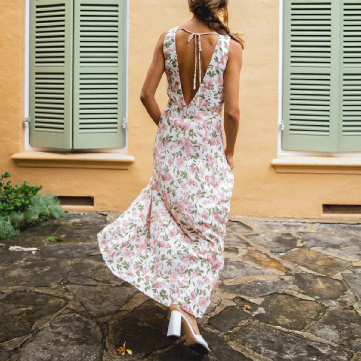 Women Y2k V Neck Maxi Dress Vintage Floral Print Sleeveless Backless Long Dress Bohemian Beach Midi Dress Streetwear
