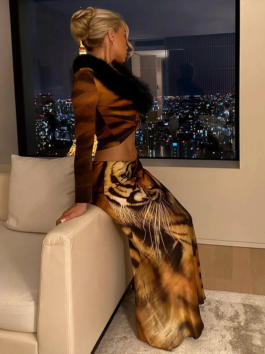 Sexy2 Piece Set Woman Tiger Print  Furry Patchwork Low-Neck Full Sleeve Crop Top+A-Line Long Skirt Elegant Style Outfits