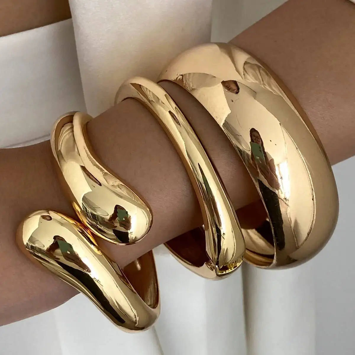 Gold Color Hip Hop Wide Stackable Bracelets Set for Women Fashion Punk Water Drop Bangles Jewelry Gift 3 Styles