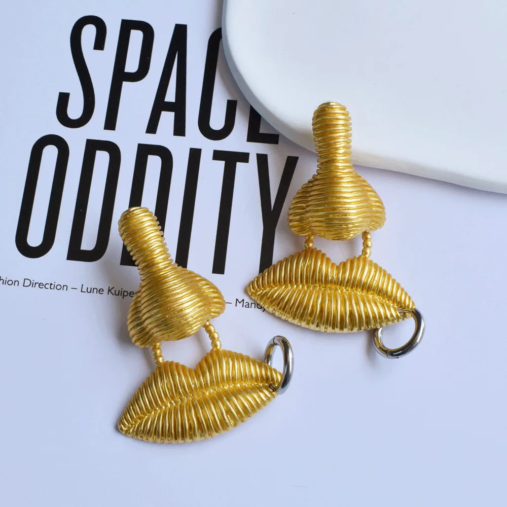 Baroque Style Vintage Resin Big Eyes Dangle Earrings For Women Jewelry New Arrival Fashion Exaggerated Lady Ears' Accessories