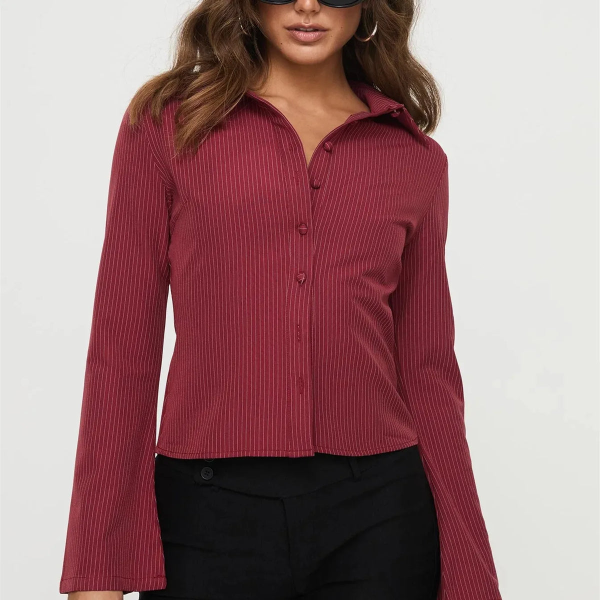 Women Y2k Button Down Shirts Casual Long Sleeve V Neck Collared Slim Fit Crop Top E-Girls Coquette Vintage Blouse