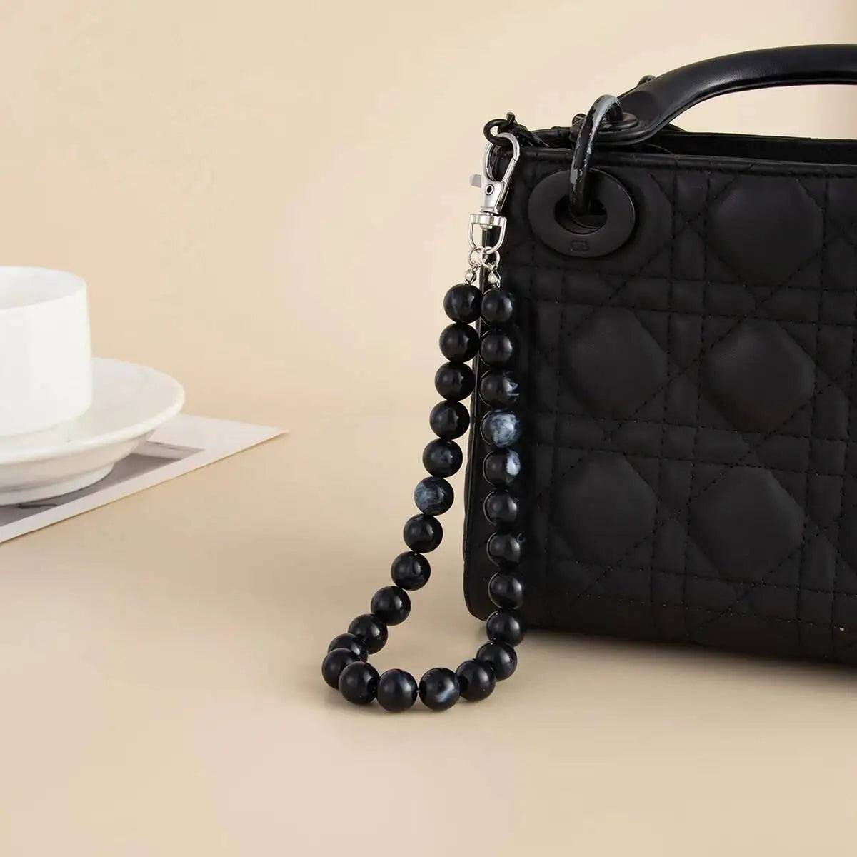 Kpop Fashion Acrylic Beaded Bag Keychain Women Men Exquisite Simple Creative Wallet Chain High Quality Jewelry Accessories