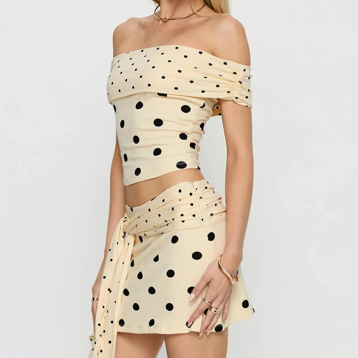 Elegant Women’s Two Piece Summer Outfits Fashion Polka Dots Print Off Shoulder Crop Tops and Mini Skirt Set Clubwear