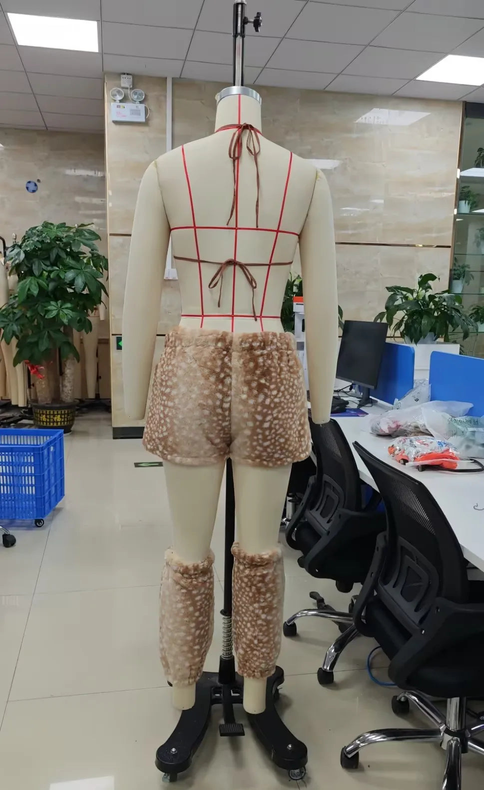Women Y2K Furry Deer Spot 2 Piece Outfit Plush Halter Triangle Top And Elastic Shorts Set Cute Club Party Loungewear