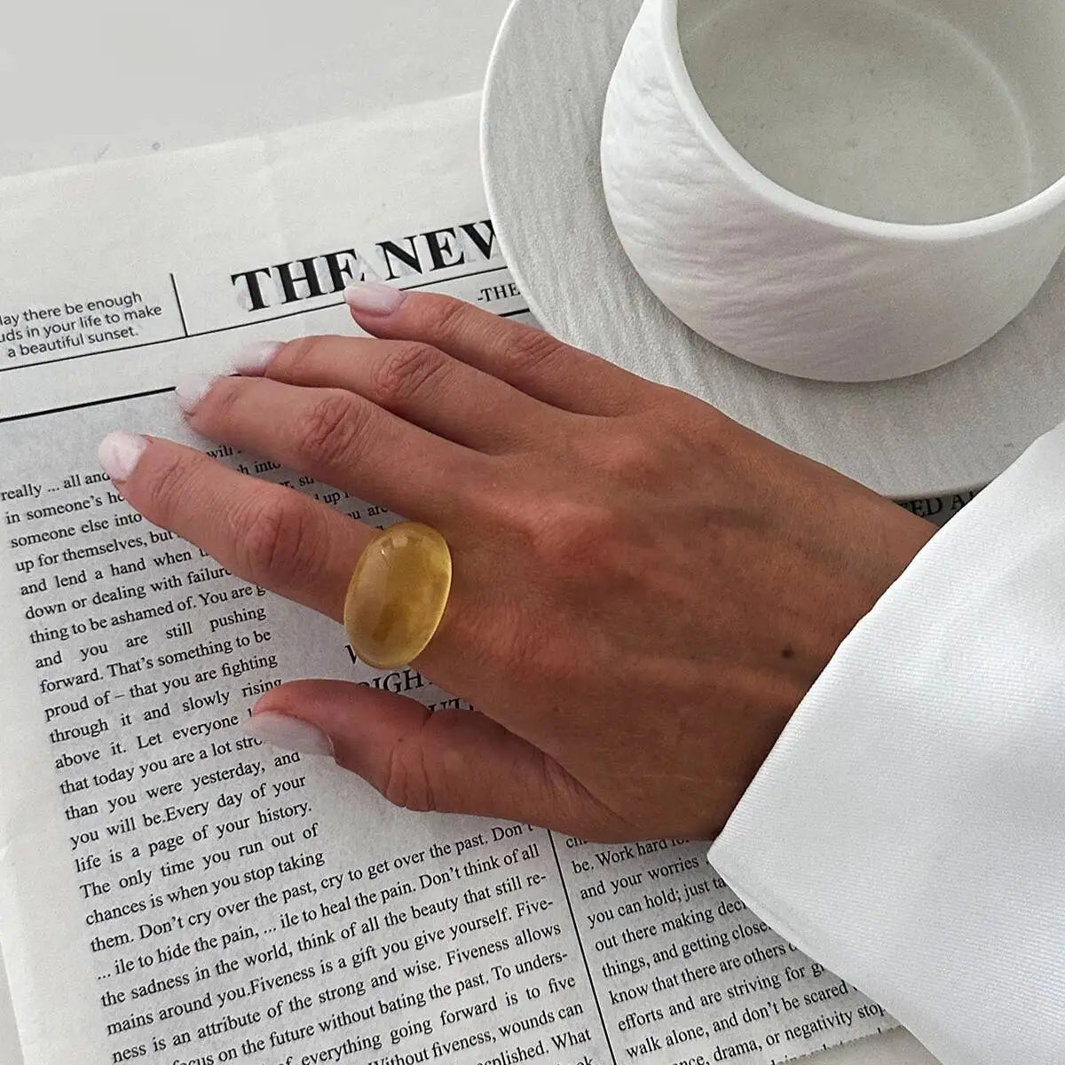 Y2K Bohemian Thick Resin Wide Finger Rings for Women 2026 New Fashion Simple Smooth Charm Ring Party Banquet Jewelry Gift