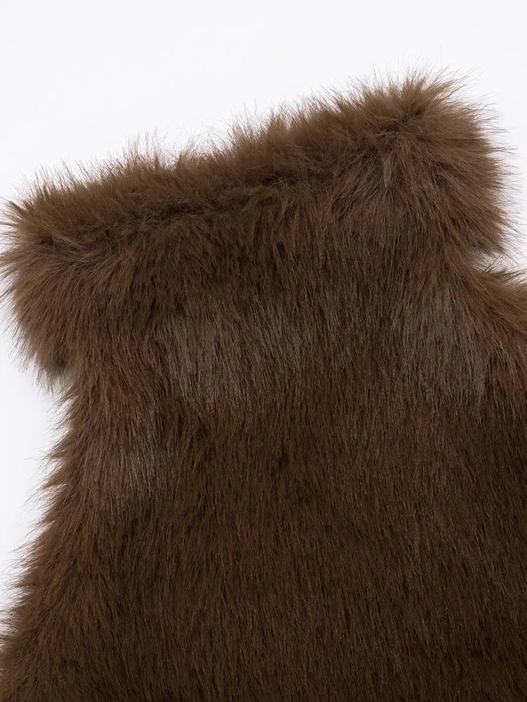 Off Shoulder Sexy Furry Tank Tops Woman Autumn Trend Halter Backless Hottie High Street Fashion Wild Style Classic Vest