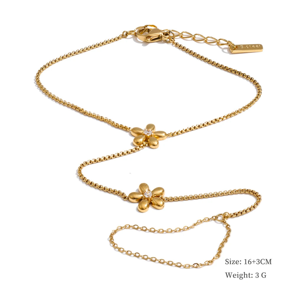 Trendy Stainless Steel Zircon Beads Back of Hand Chain Finger Bracelet Fashion Chic Sexy Jewelry Waterproof Wholesale Gift