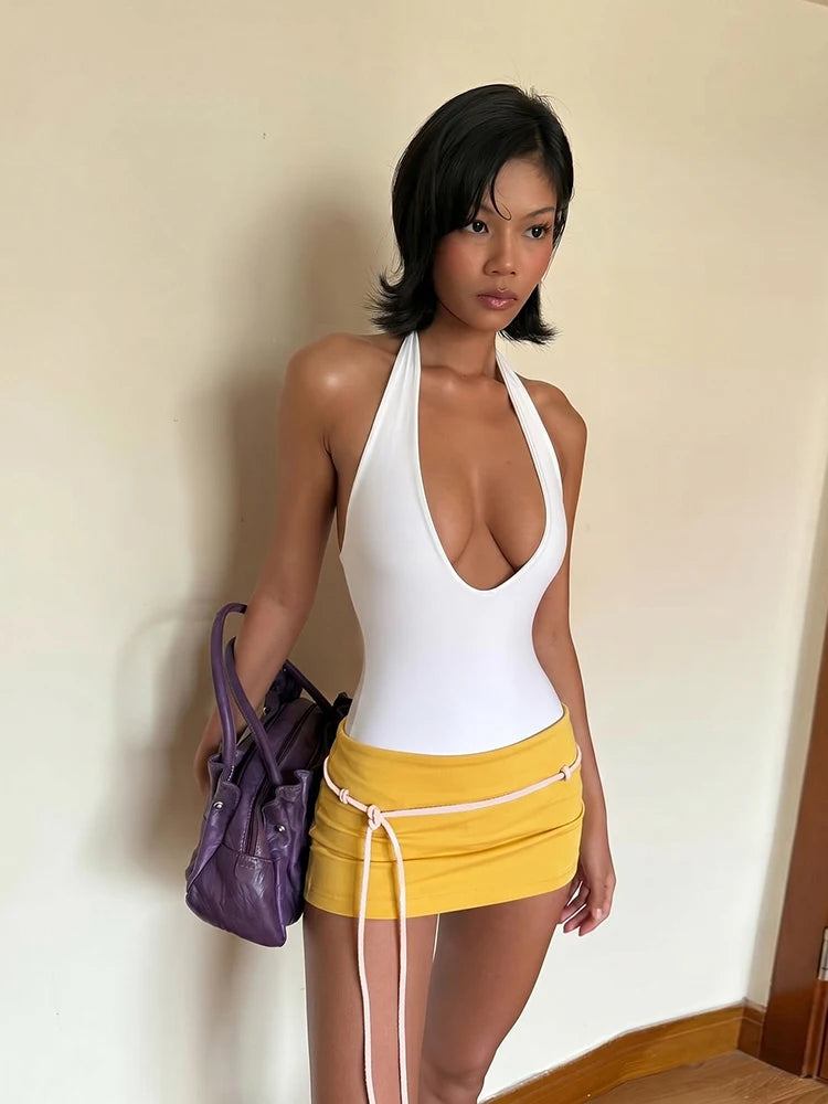 Street Mini Dress Woman Contrast Patchwork Bandage Halter Low-Neck Backless Skinny Peach Hip Y2K Elegant Style Bodycon