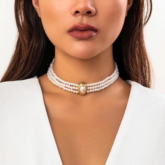 Multilayer Vintage Imitation Pearl Short Choker Necklace for Women Trendy Elegant Goth Rhinestone Clavicle Chain Wed Accessories