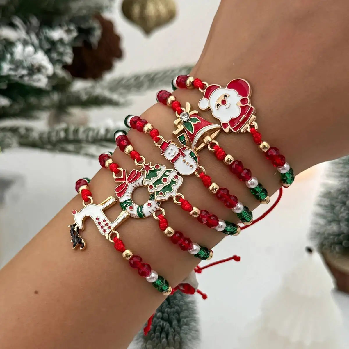 6Pcs/Set Santa Claus Snowflake Christmas Tree Pendant Bracelet Women Cute Adjustable Rope Chain Crystal Beaded Bracelet