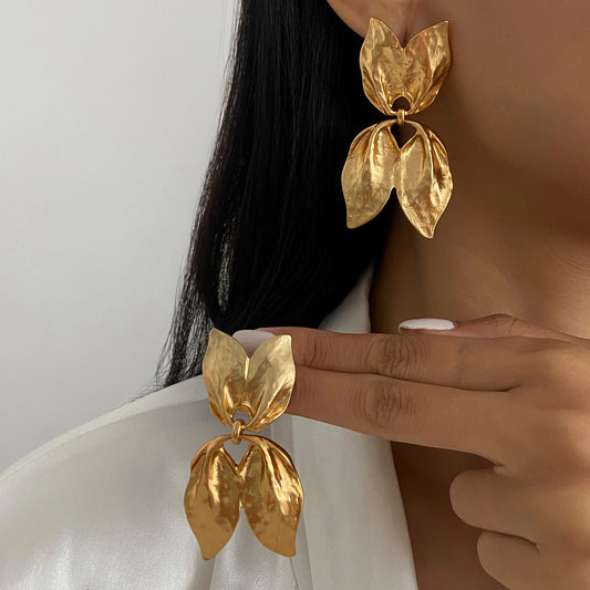 Vintage Textured Leaf Stud Earrings for Women Charm Geometric Piercing Earring Fashion Party Banquet Jewelry Accessorie