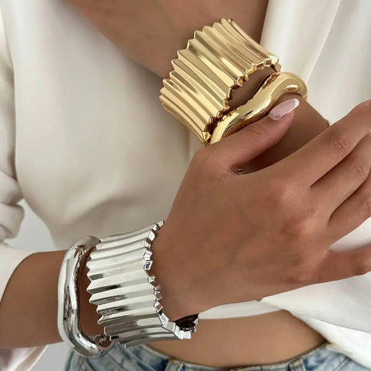 2026 Irregular Wide Cuff Stacking Bangles Women Trendy Punk Metal Opening Hand Accessory Hip-Hop Jewelry Gift