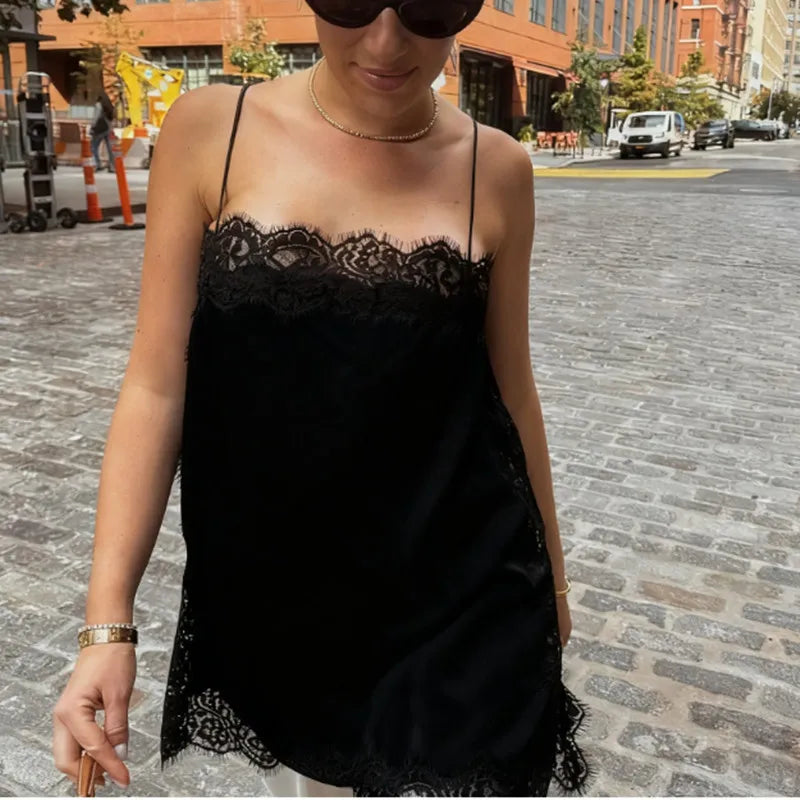 Elegant Lace Patchwork Cami Tops Women Solid Sleeveless Square Neck Loose Vest Suit Autumn Lady Chic Satin Party Outfit