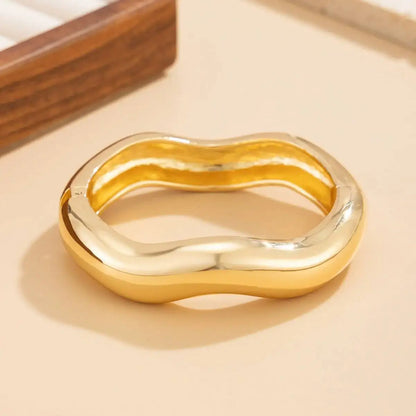 2026 Irregular Wide Cuff Stacking Bangles Women Trendy Punk Metal Opening Hand Accessory Hip-Hop Jewelry Gift