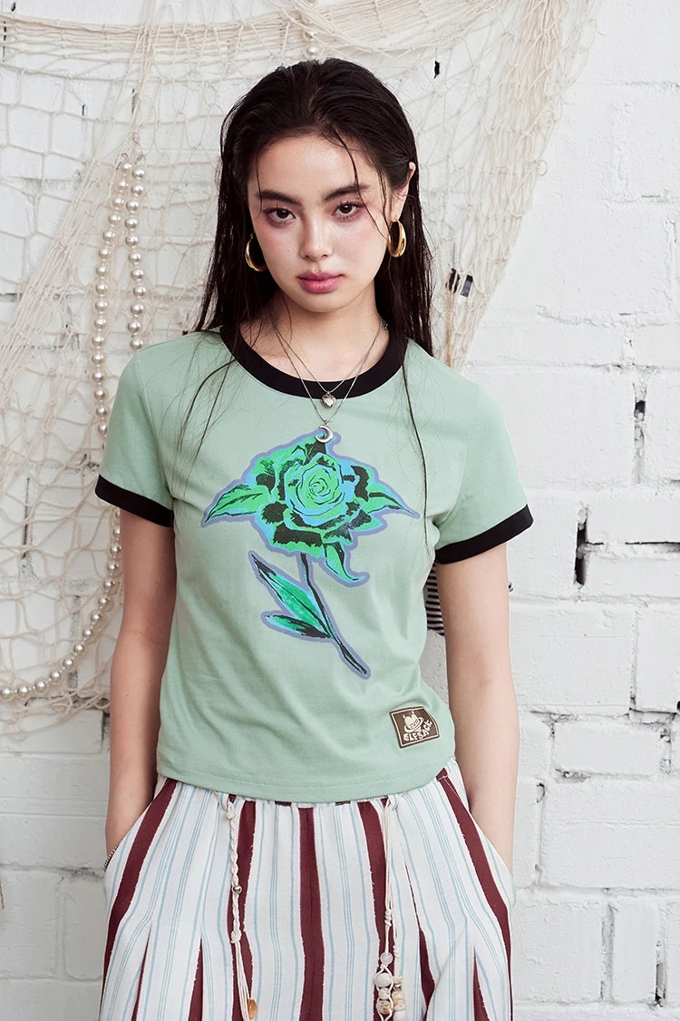 Women's Rose Print Cropped Ringer T-Shirt Color-Block Trim Baby Tee Short Sleeve Casual Fit Top