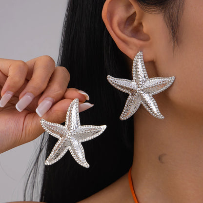 2025 New Fashion Boho Metal Starfish Stud Earrings for Women Summer Gold Color Piercing Earrings Aesthetic Jewelry Gift