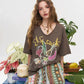 Women's V Neck Short Sleeve Tee with Hand Drawn Vegetable Print, Irregular Hem Loose T-shirt for Daily, Casual Soft Knit